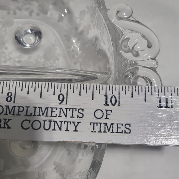 Cambridge Rose Point relish tray - Picture 4 of 5